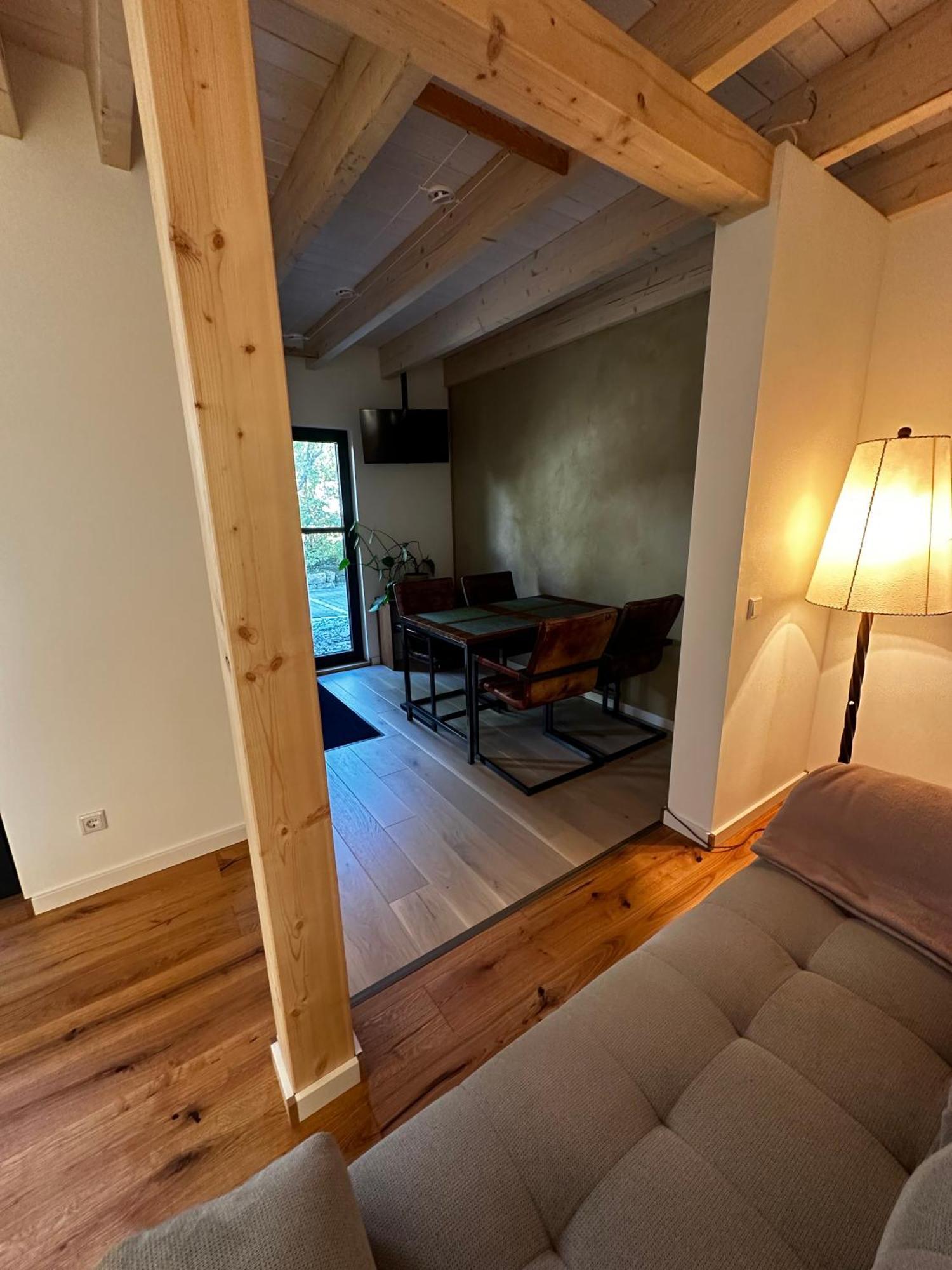 Ferienwohnung Stenja - Made Of Wood Дрезден Экстерьер фото